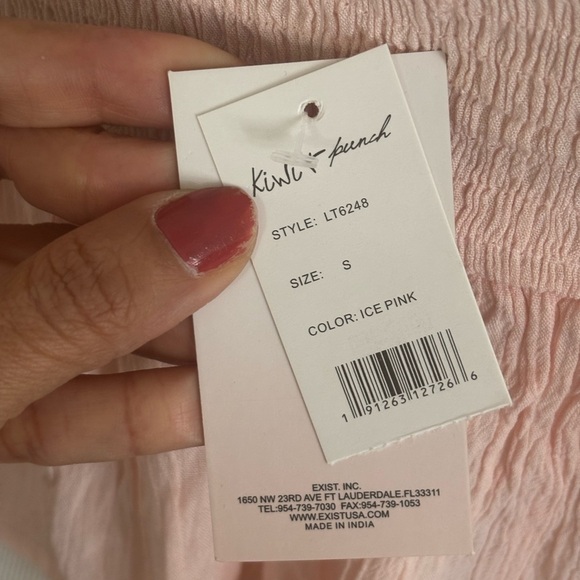 Elegant Pink Peplum Camisole - Picture 3 of 8